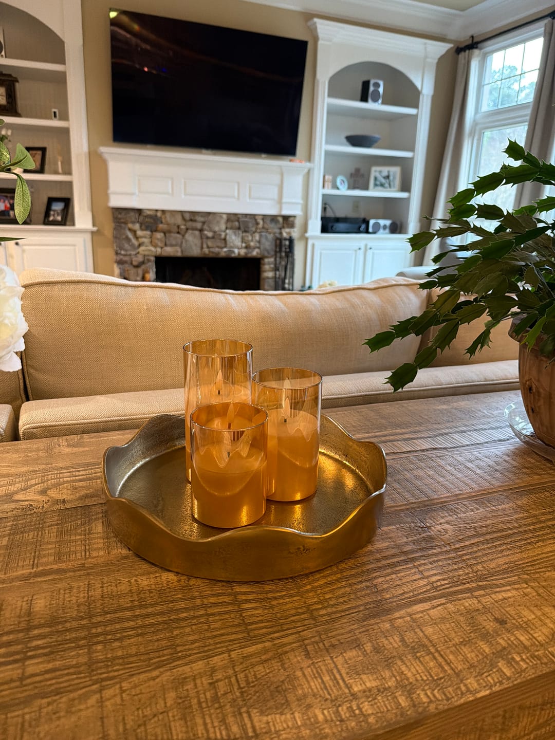 Customer photo review of Gold Iron Scalloped Tray