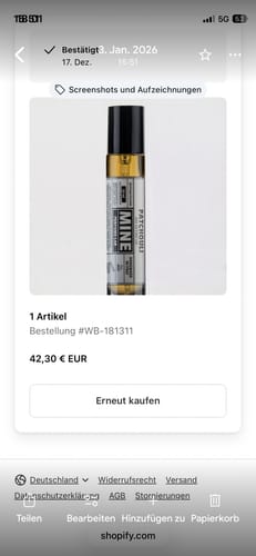 Screenshot di un cliente che mostra la conferma d'ordine con il flacone di profumo PATCHOULI.