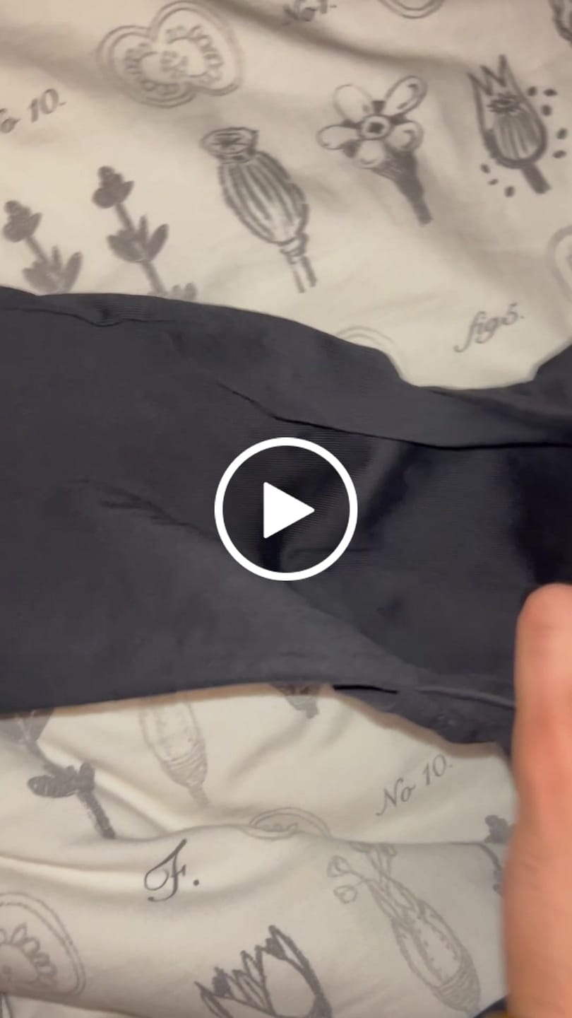 Customer video review of Double Long Sleeve Blanks 220GSM Black