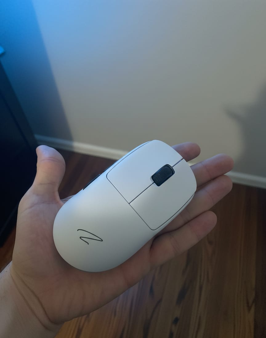 Customer photo review of Zaopin Z2 Mini 4K Wireless Mouse