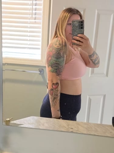 Customer photo review of ESSENCE High Neck Racerback Sports Bra