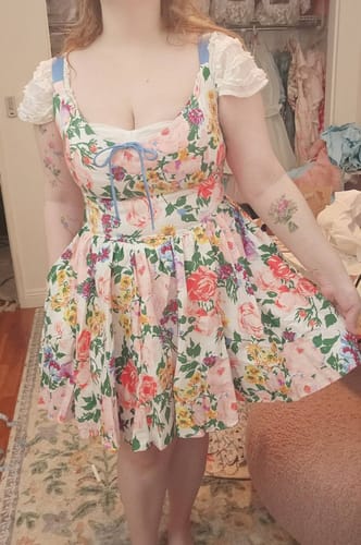 Customer photo review of Cottage Corset Dress in Vintage Garden Floral Print in White MINI - Vixen by Micheline Pitt