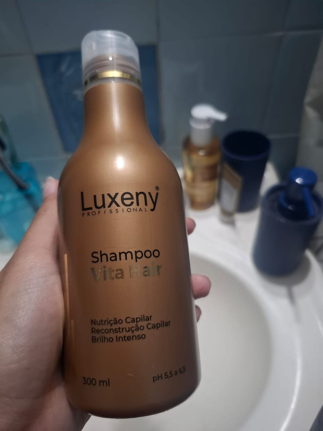 Customer photo review of Shampoo Reconstrucción Vita Hair 300 ml