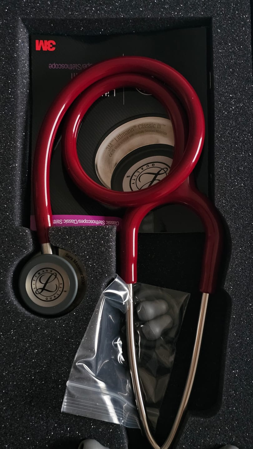 Customer photo review of Littmann Classic III Monitoring Stethoscope: Burgundy 5627