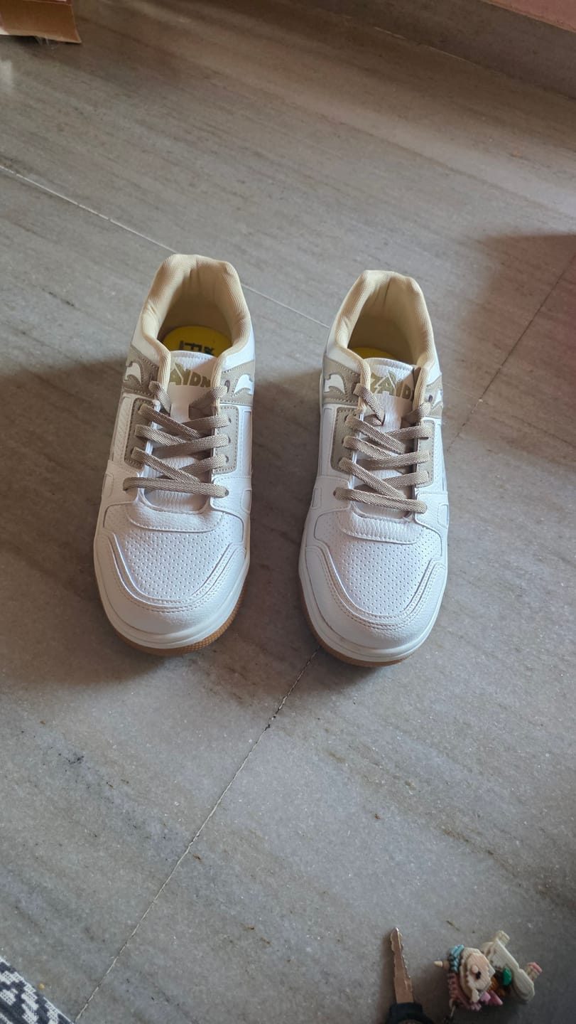 Customer photo review of SPADE Salty Beige