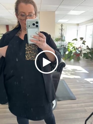 Customer video review of Leopard Two Tone Apron