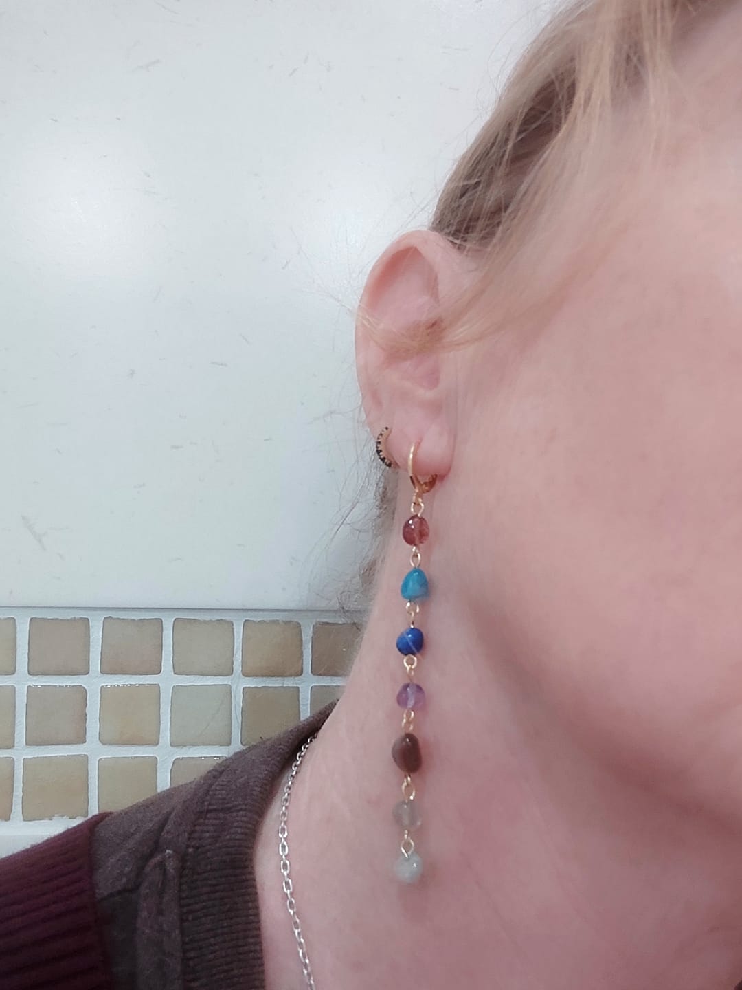 Customer photo review of Boucles d'Oreilles "Cascade Bien-Être des 7 Chakras"