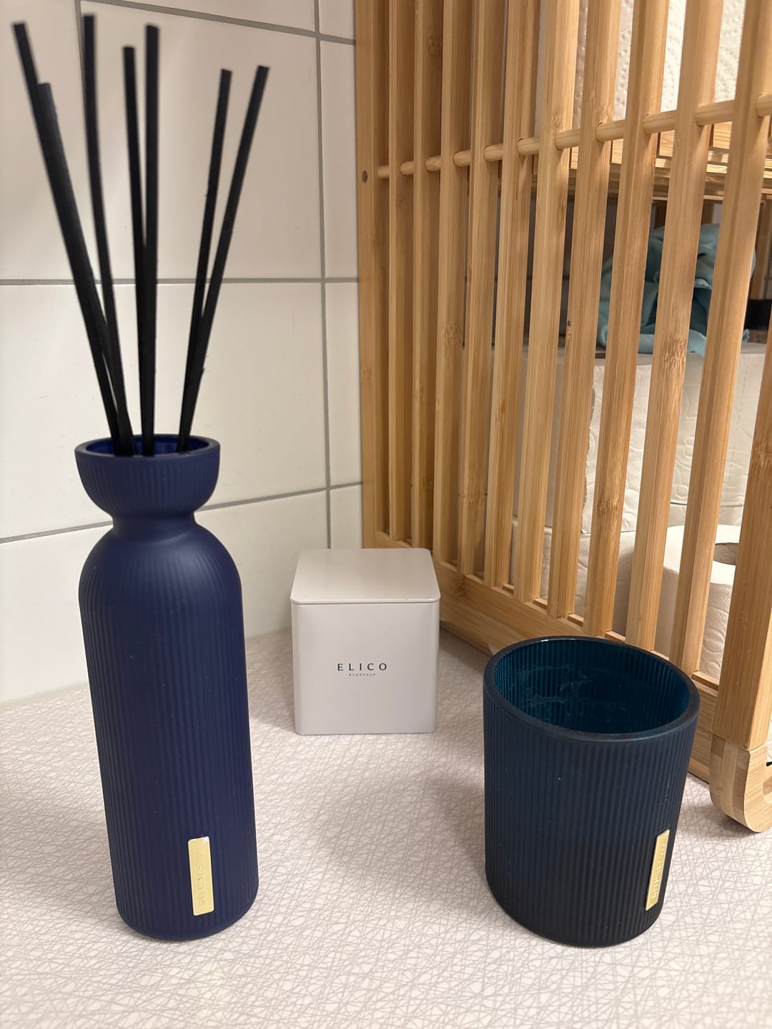 Customer photo review of Elico refillbeholder hvit