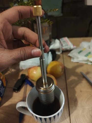 Customer photo review of Pantalla de filtro de café reutilizable, cafetera portátil de viaje, cafetera y té de acero inoxidable, infusor de té, accesorios de cocina