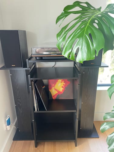 Customer photo review of Aurala 140 - Modular Vinyl Record Shelf (Black)