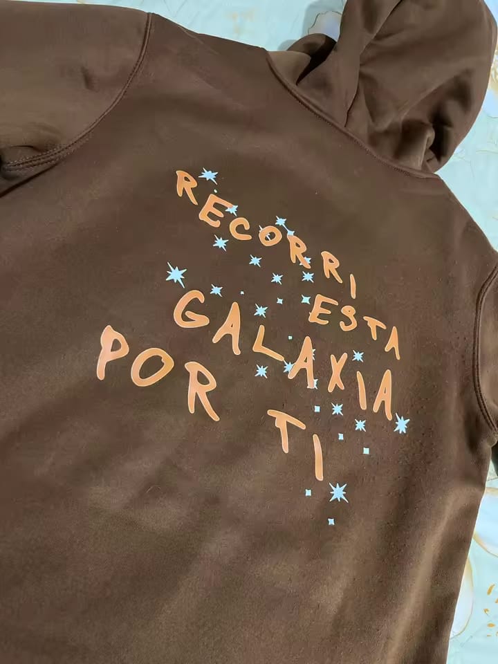 Customer photo review of Hoodie Ivan Cornejo Donde Estás
