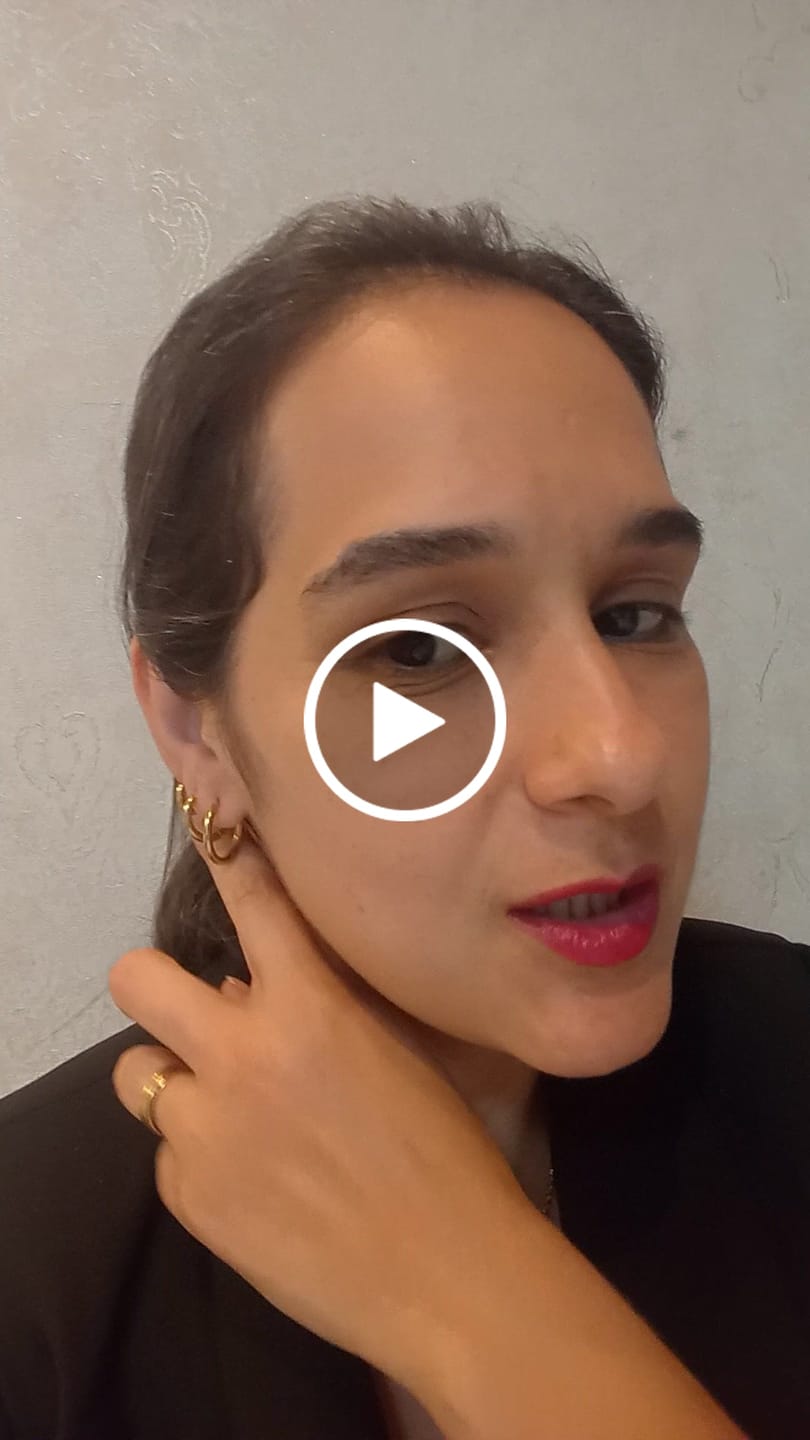 Customer video review of Colar Cordão Baiano Fino 2mm Banhado em Ouro 18k