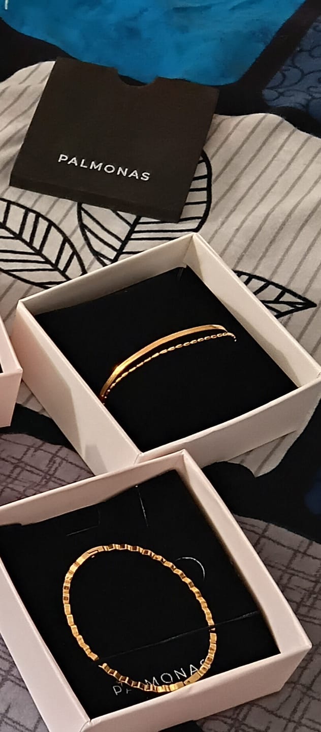 Customer photo review of Multi-layered Beaded Bracelet