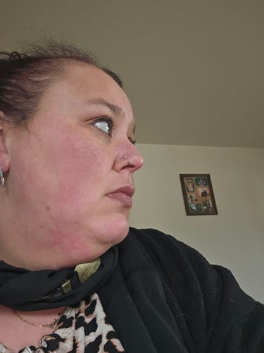 Customer photo review of Piercing Louise