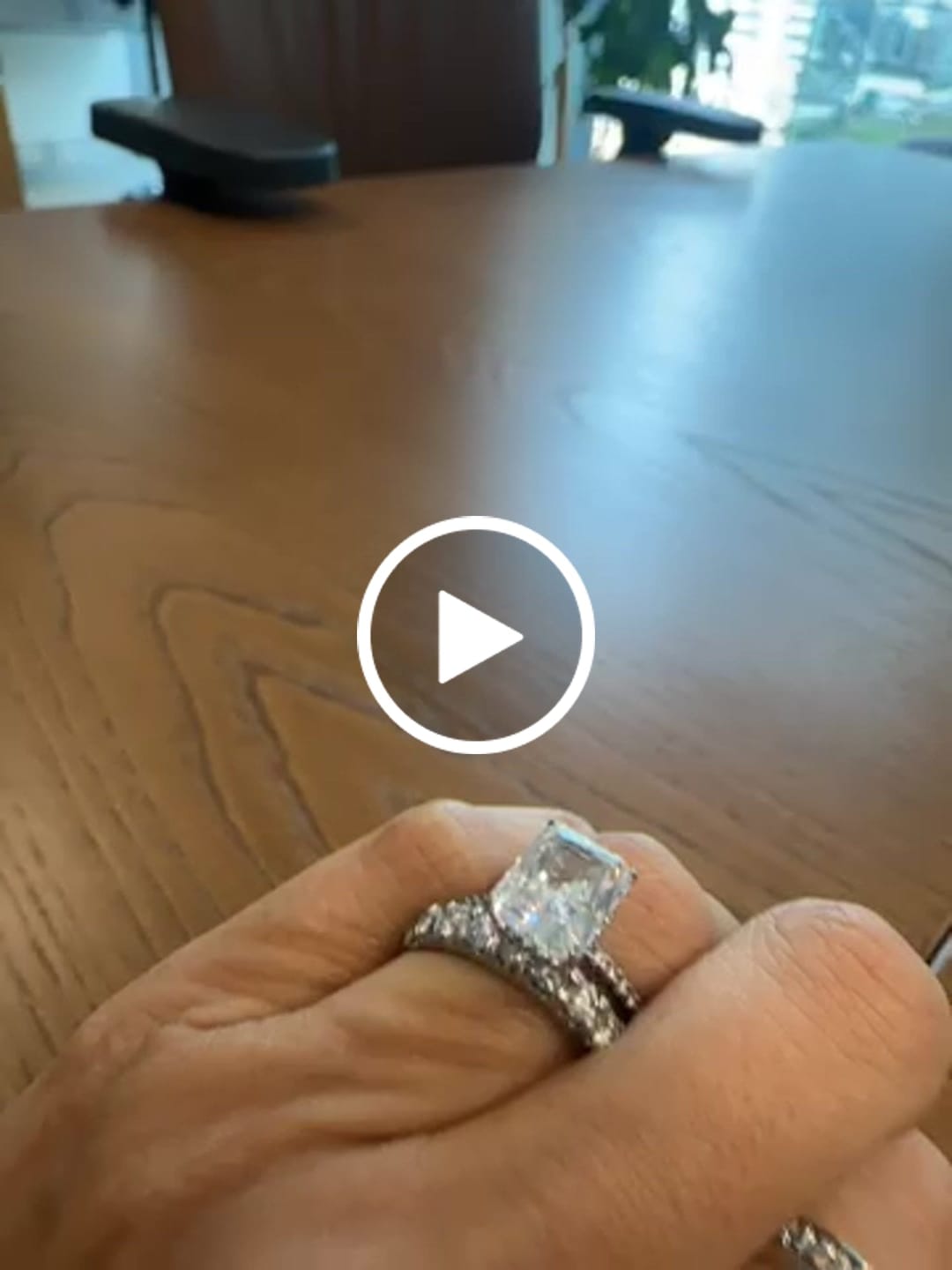Customer video review of Diana Ring｜3.5ct