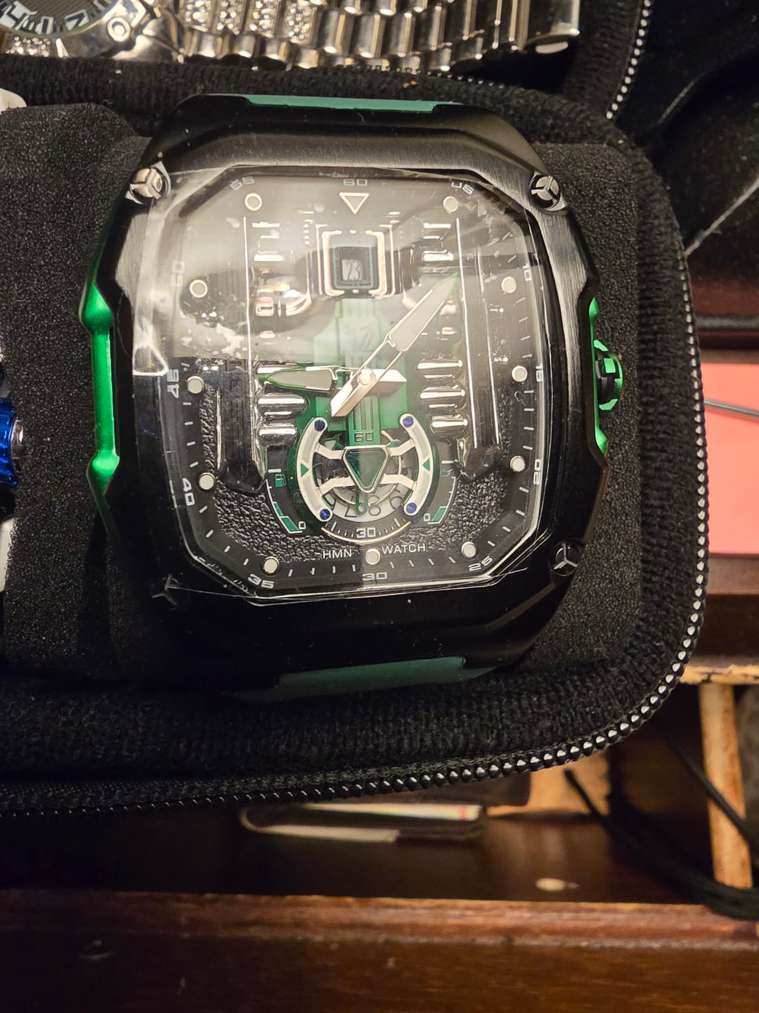 Customer photo review of HMN V12 Phantom