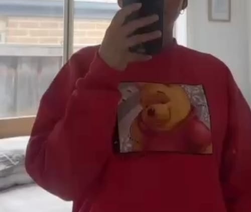 Customer photo review of Vintage Winnie The Pooh Sweatshirt (L)