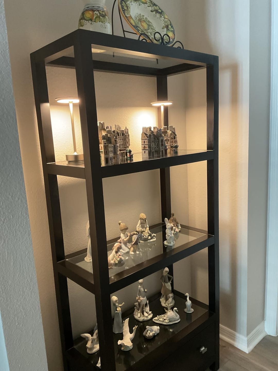 Customer photo review of Metallic Cordless Table Lamp