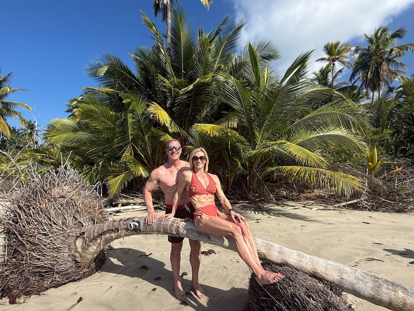 Customer photo review of 80Eighty® Polarized Sunglasses - Black Chrome