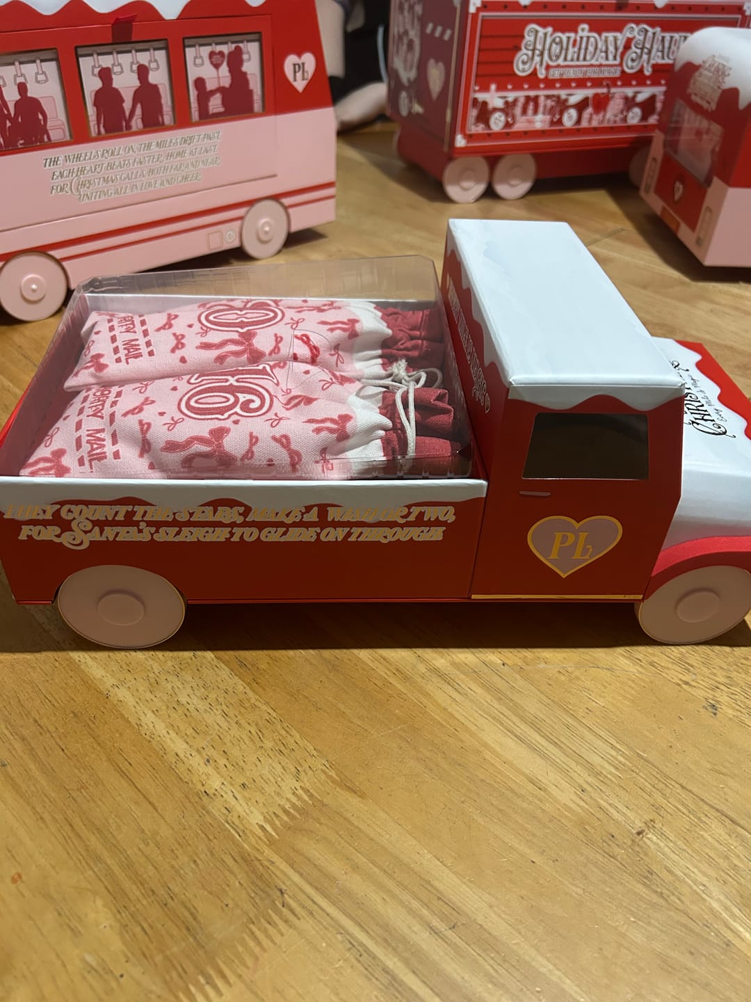 Customer photo review of Cruising Home For Christmas Makeup & Beauty Advent Calendar 2025