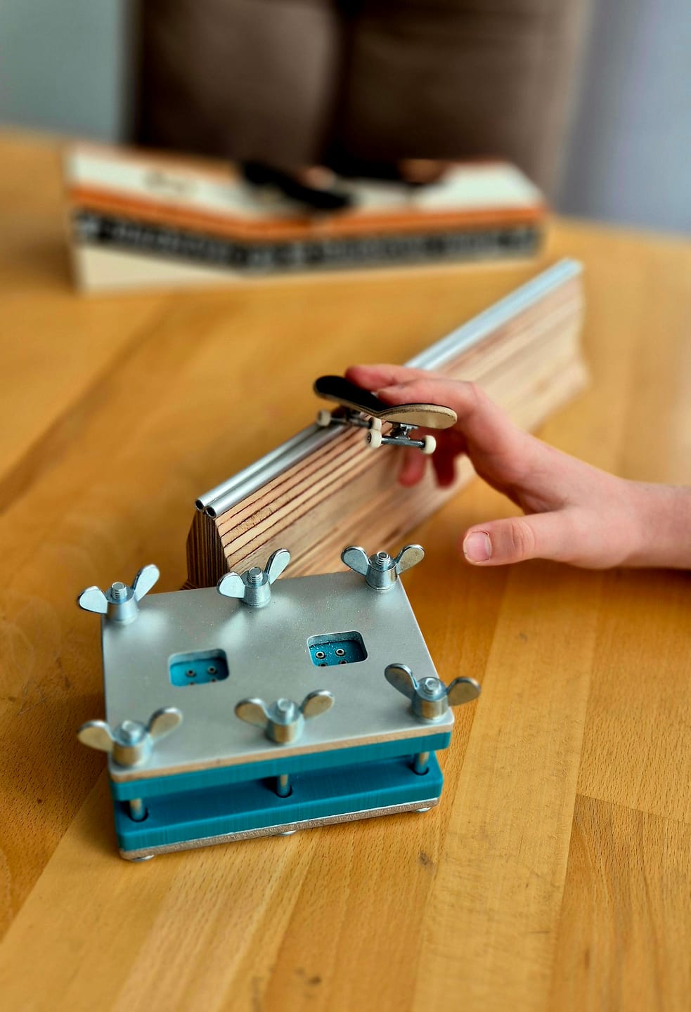 Customer photo review of Fingerskateboard Construction Kit - for Experts