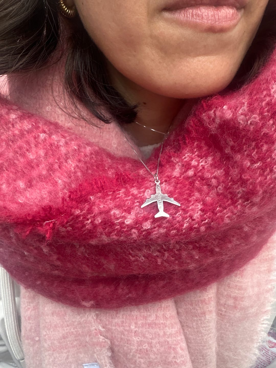 Customer photo review of Collana aereo con incisione