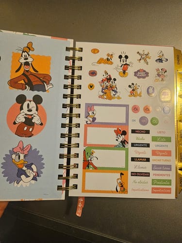 Customer photo review of Mooving - Agenda 2026 Diaria Mickey & Friends