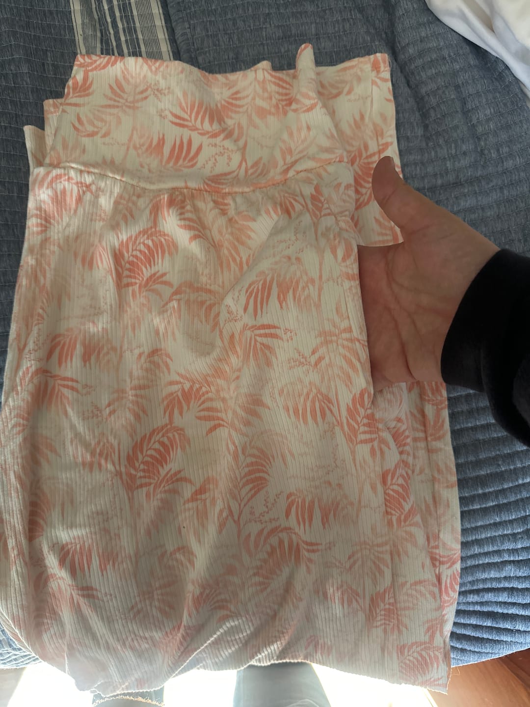 Customer photo review of Pijama de maternidad y lactancia •Palmitas coral•