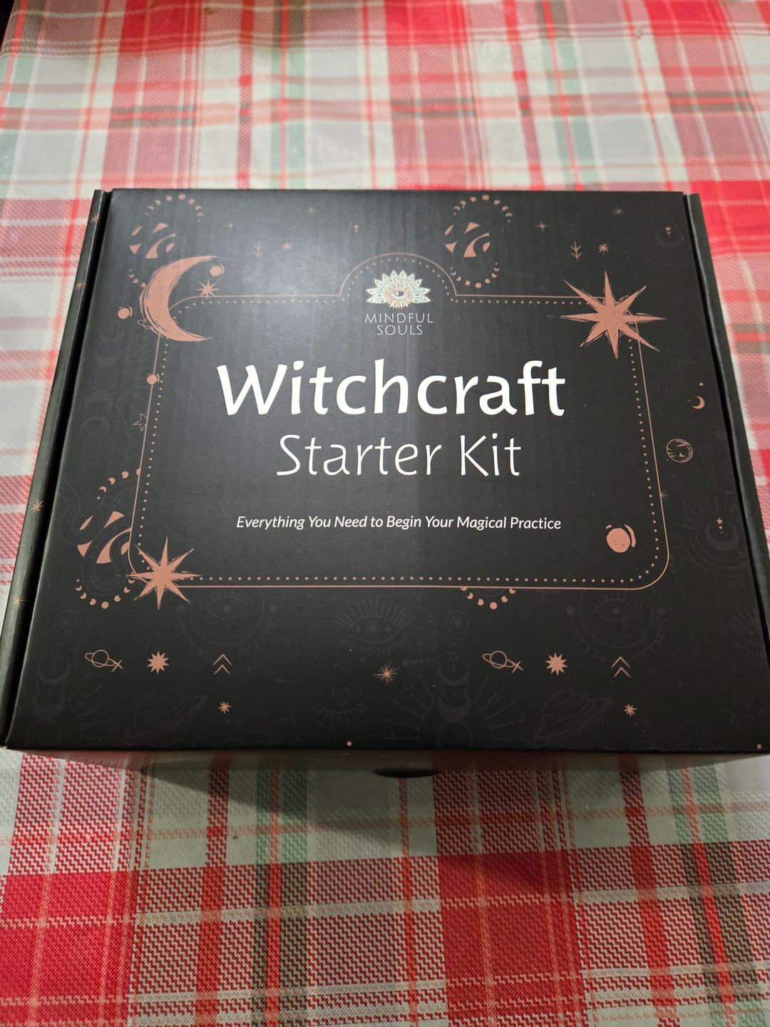 Customer photo review of Witchcraft Starter Kit + FREE Tarot Card Deck