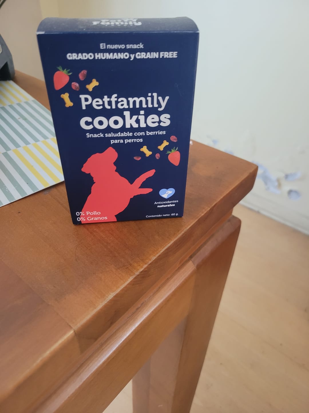 Customer photo review of PetFamily Cookies