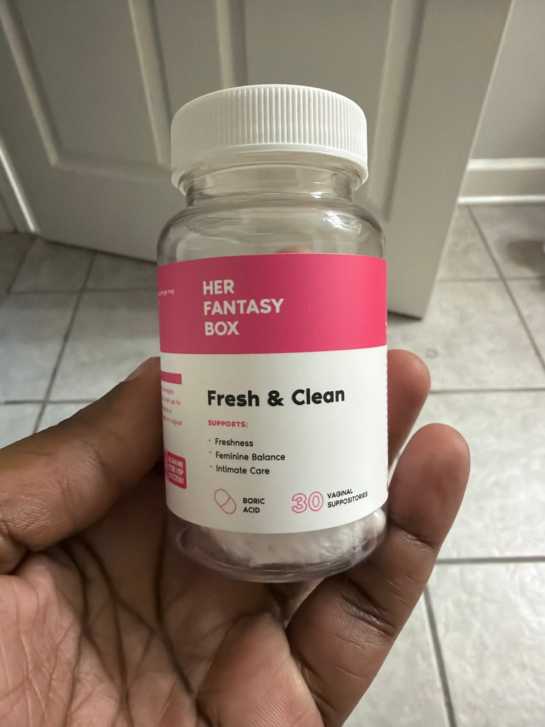 Customer photo review of Fresh & Clean pH Balancing Boric Acid Vaginal Suppository