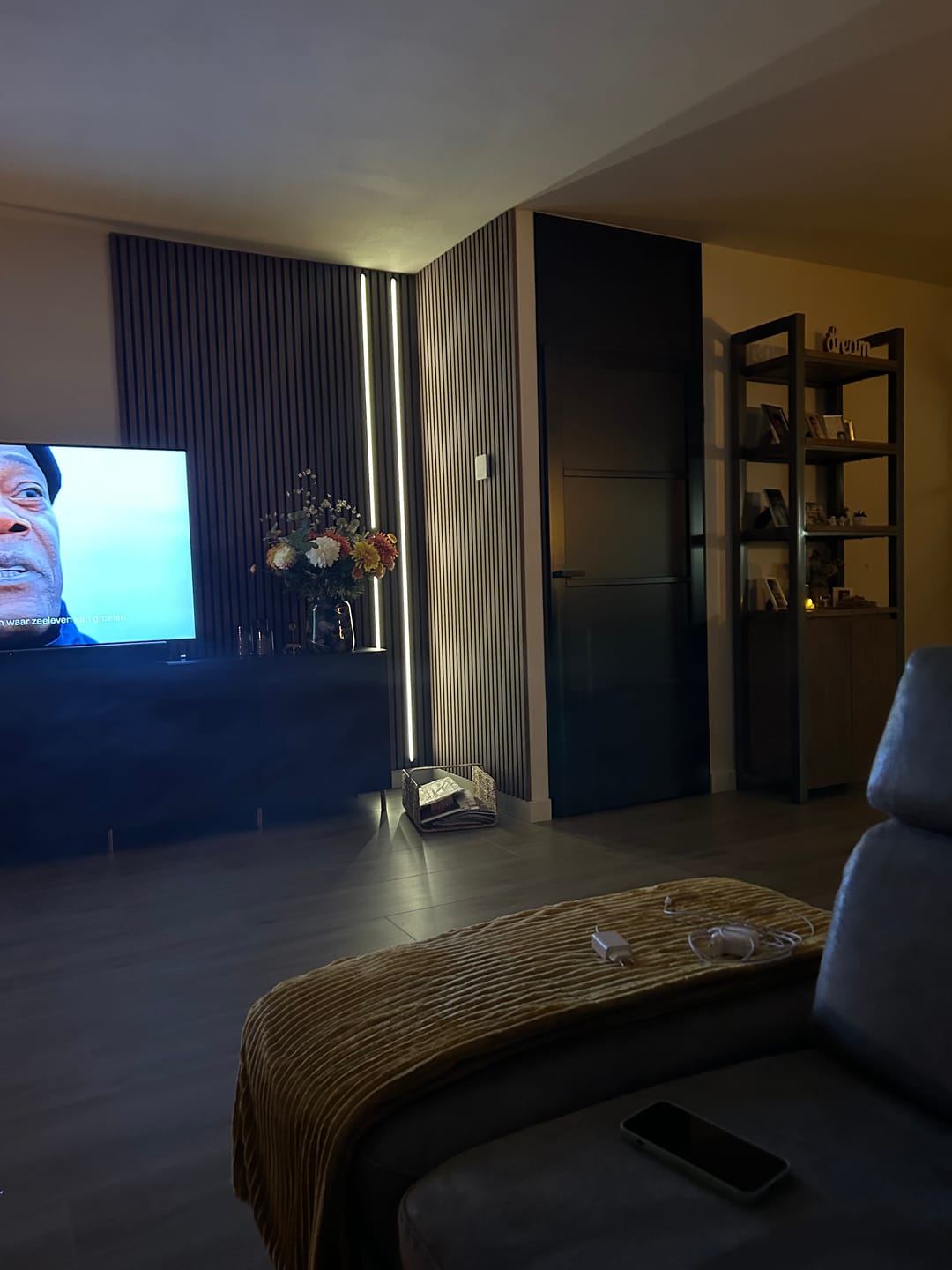 Customer photo review of Losse LED-strip 3000K – 300 cm