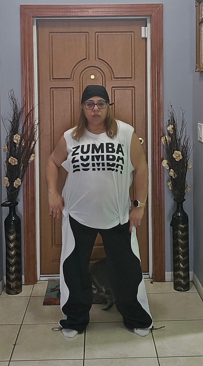 Customer photo review of Zumba Basic Crew Neck Muscle Tank - Mesh