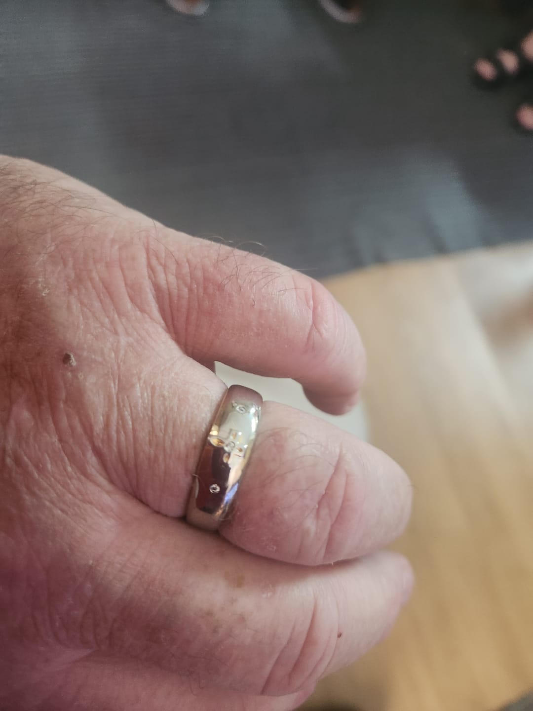 Customer photo review of FREE Today: Modern Style Two-tone Gold Cross Alloy Ring-With God All Things Are Possible