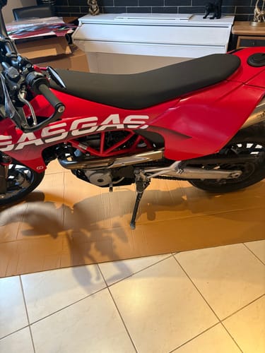 Customer photo review of Kit Déco SUPERMOTARD / ENDURO / MOTOCROSS 100% personnalisé