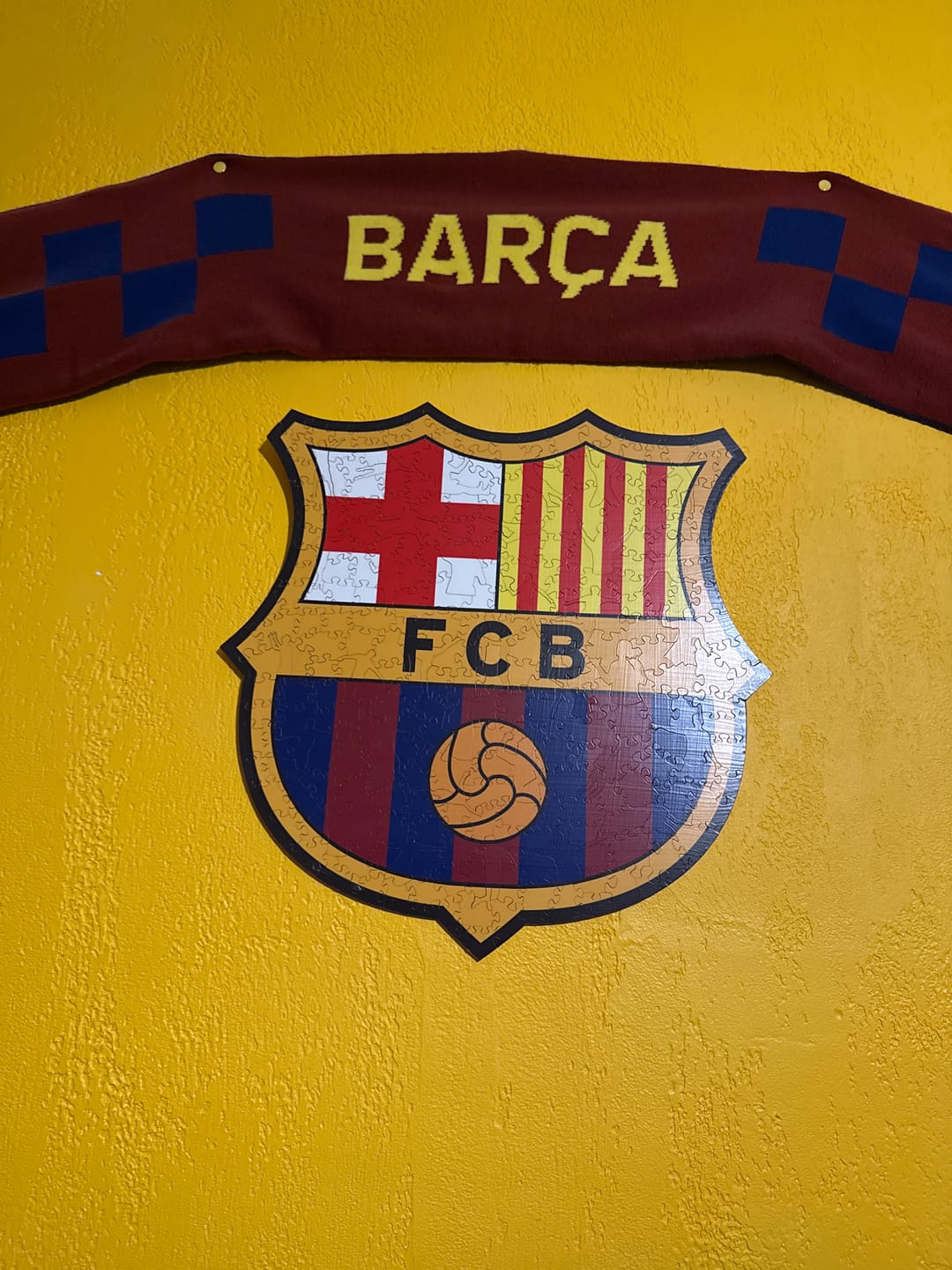 Customer photo review of Logo FC Barcelona® - Puzzle en Bois