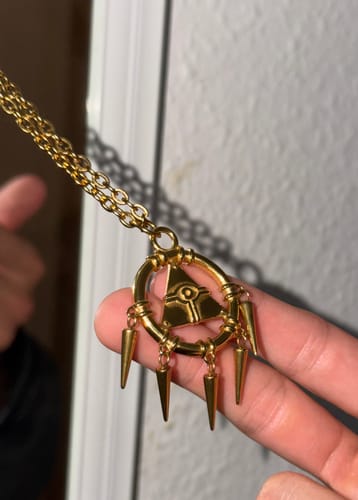 Customer photo review of Collar de "Sortija del Milenio"