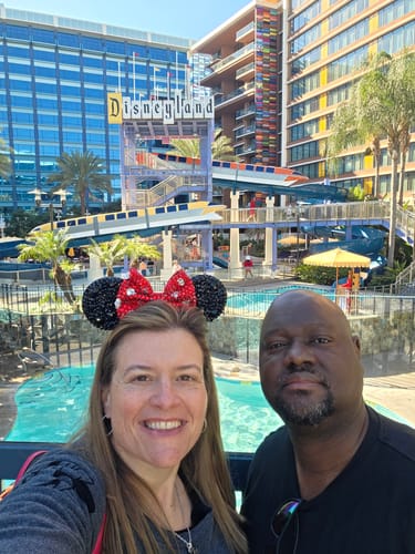 Customer photo review of Shiny Black & Minnie Mickey Ears