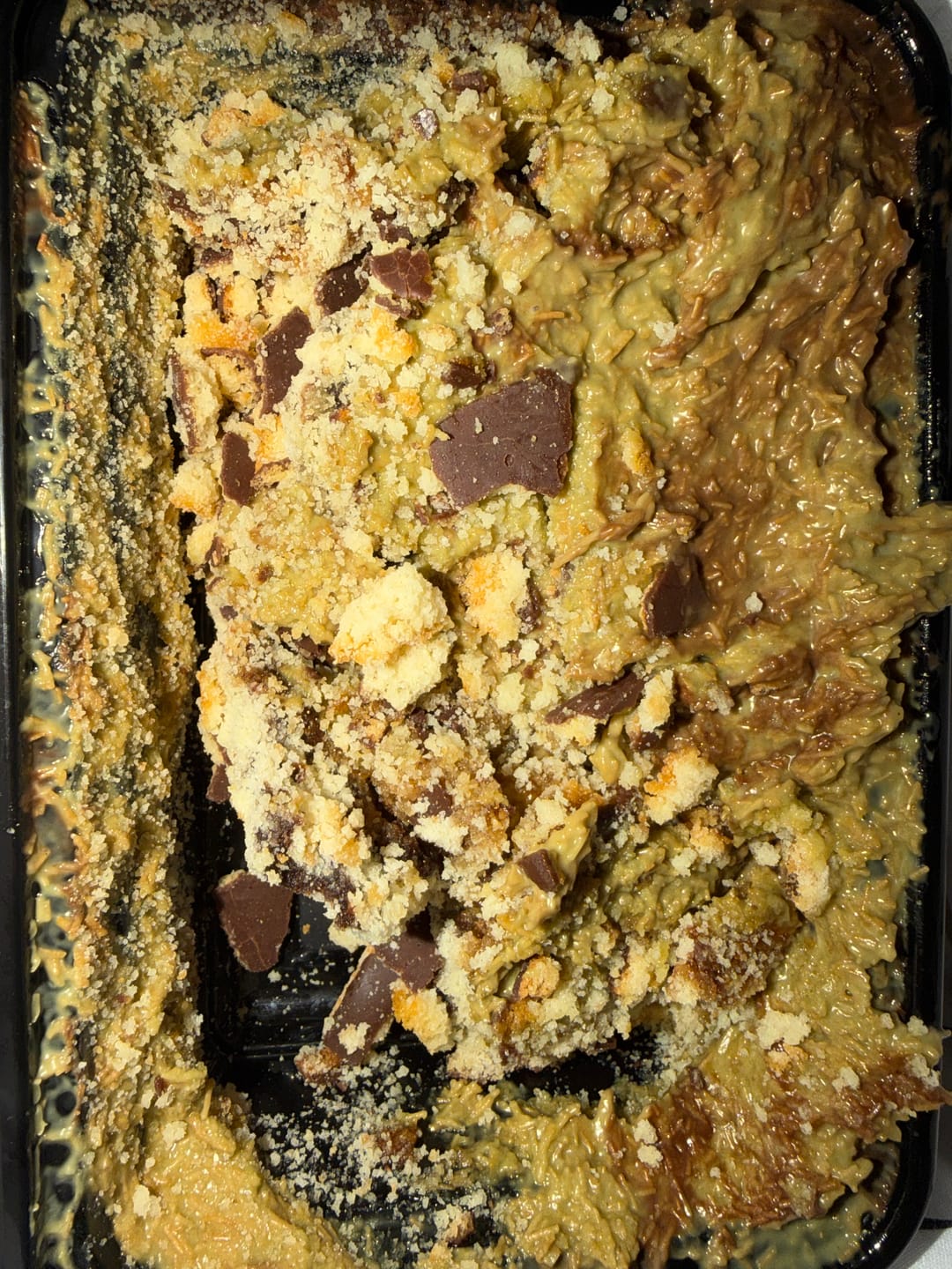 Customer photo review of Dubai Chocolate Caramel Cake Kunafa Tub