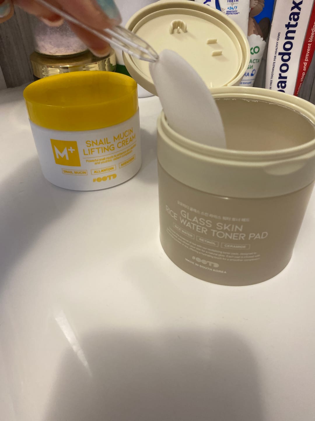 Customer photo review of СТЪКЛЕНА КОЖА Тонер - Падове с РЕТИНОЛ срещу бръчки OOTD R+Glass Skin Rice Water Toner Pad