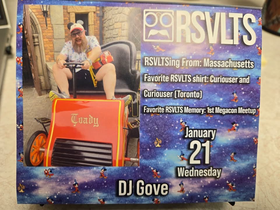 Customer photo review of RSVLTS 2026 Calendar