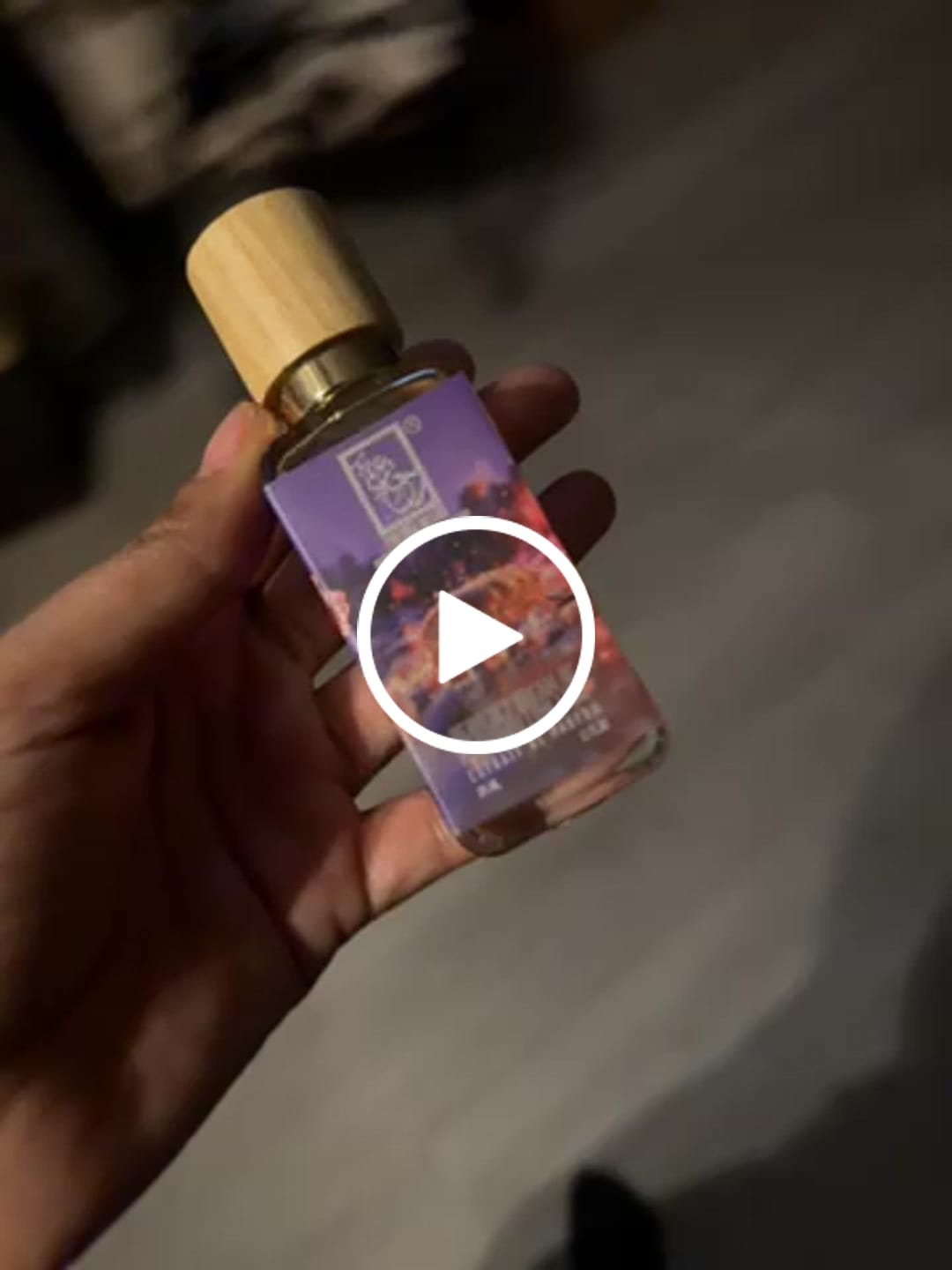 Customer video review of Tropical Oud Elixir