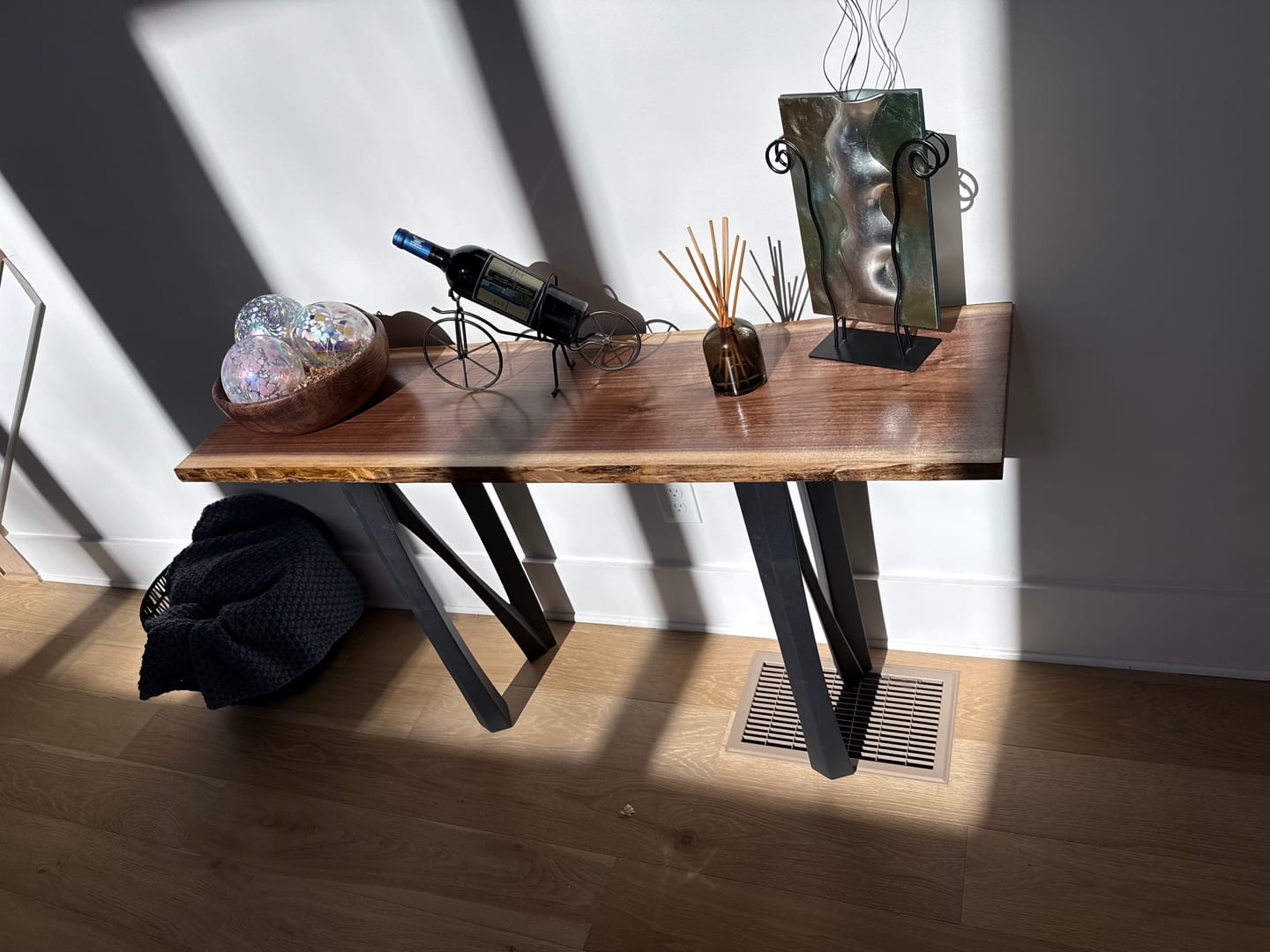 Customer photo review of Console Table Legs 210 Norah 28.2" H for DIY Furniture