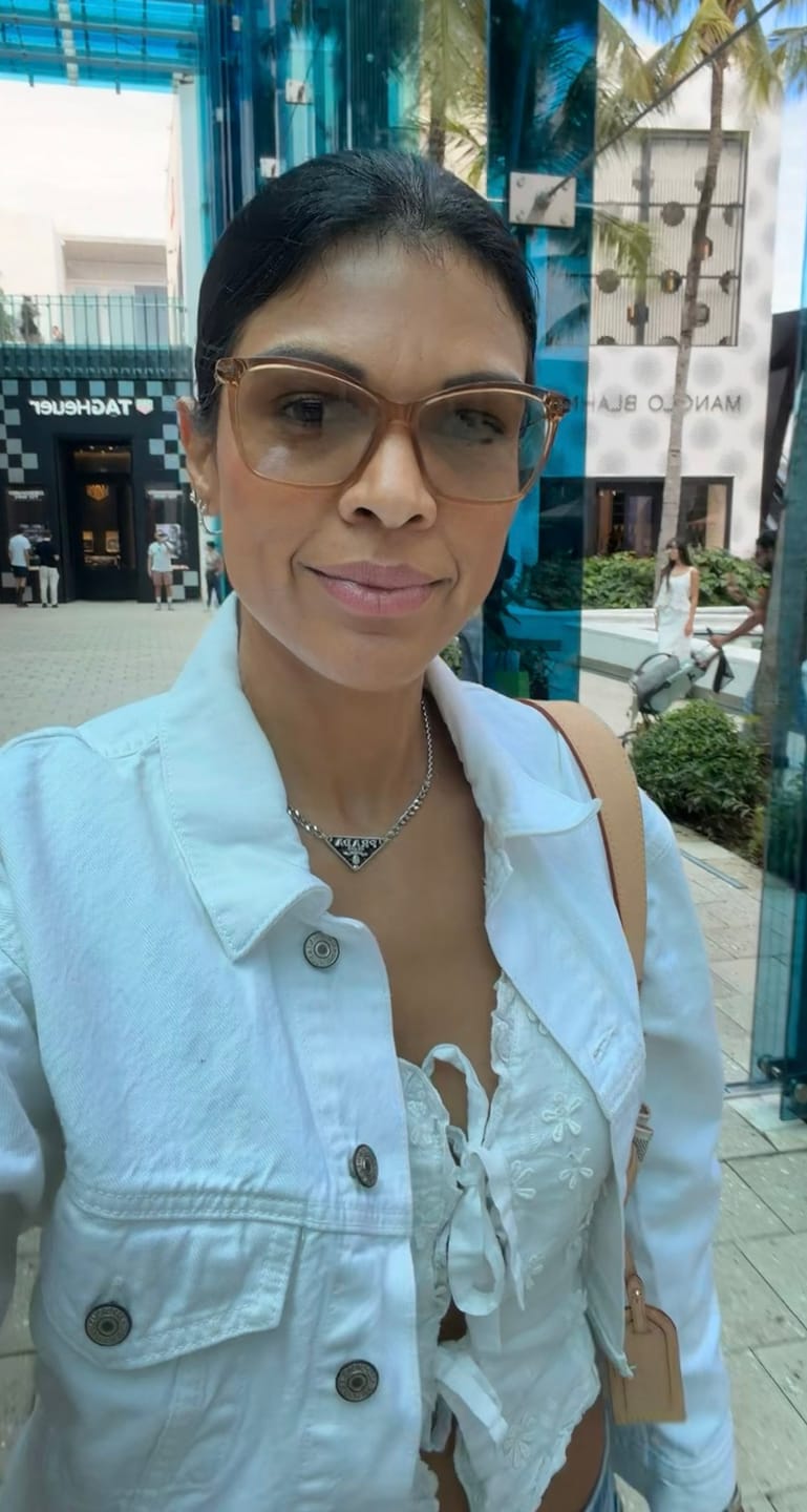 Customer photo review of Sorrento Necklace