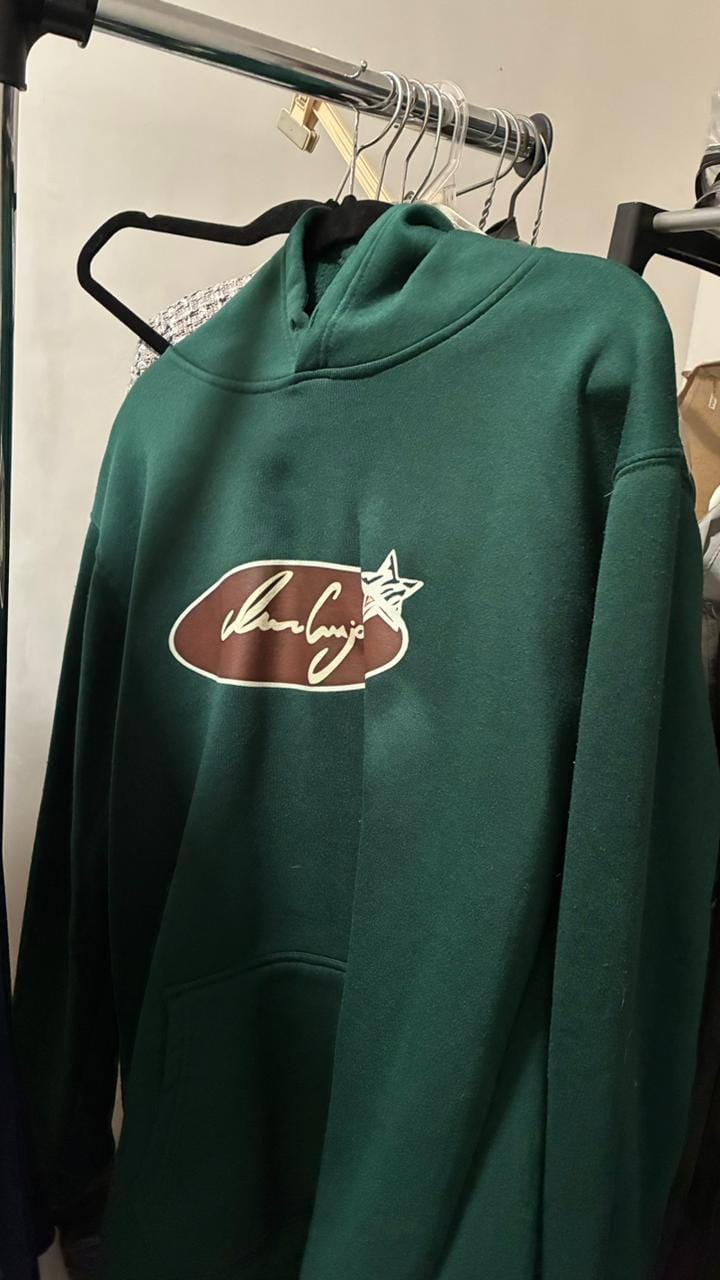 Customer photo review of Hoodie Ivan Cornejo Sale Para Ser Feliz