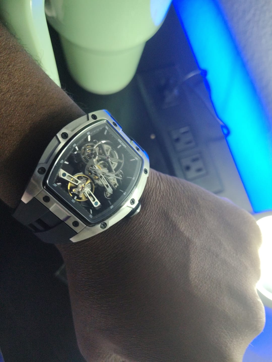 Customer photo review of Latest Luxury Design -Skeleton Face With Rubber Strap Mechanical Movement Waterproof Watch