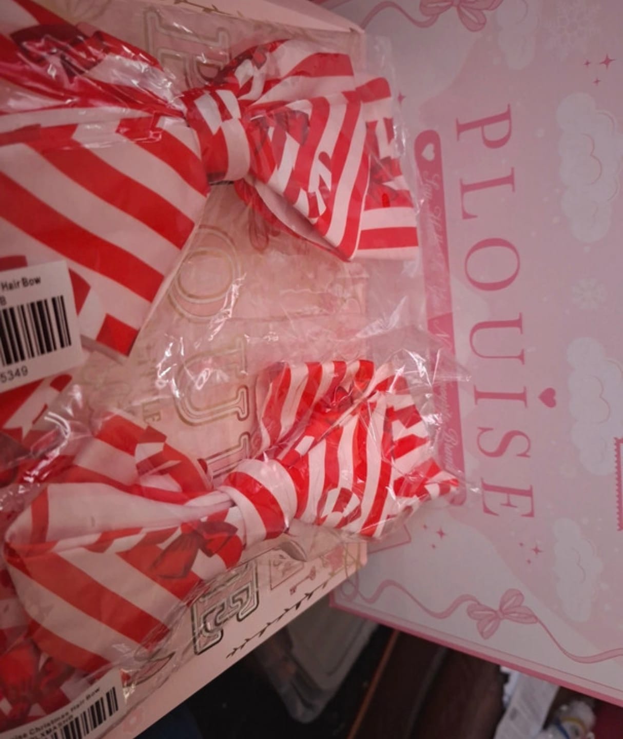 Customer photo review of P.Louise Candy Cane Christmas Hair Bow