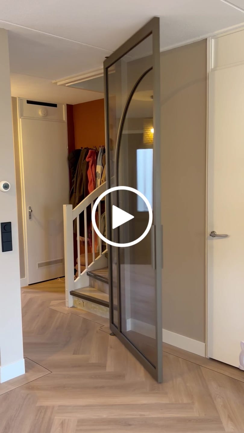 Customer video review of Floer Orka Onbehandeld Walvisgraat Plak PVC 2.0 MEGAMAT FLR-3528