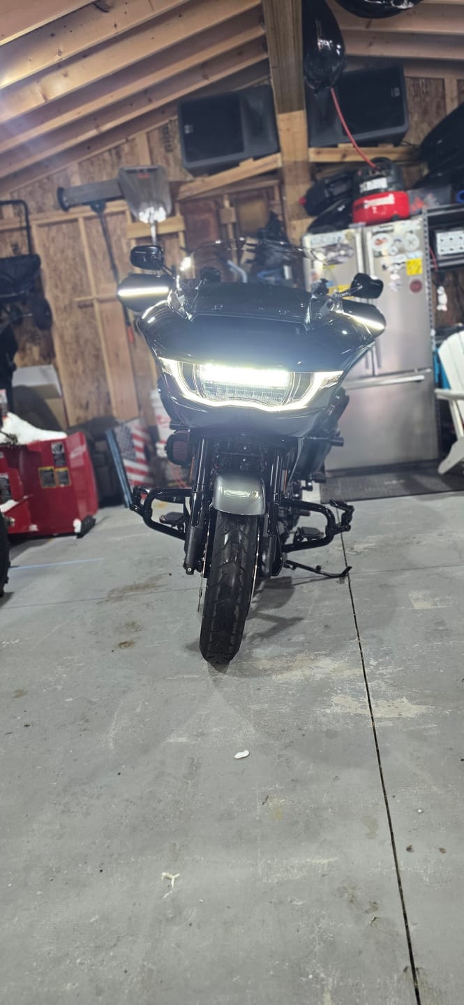 Customer photo review of Color Matched hand guard with LED for Harley Touring & Softails