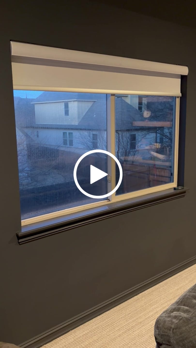 Customer video review of SmartWings Motorized Roller Shades 100% Blackout Safari
